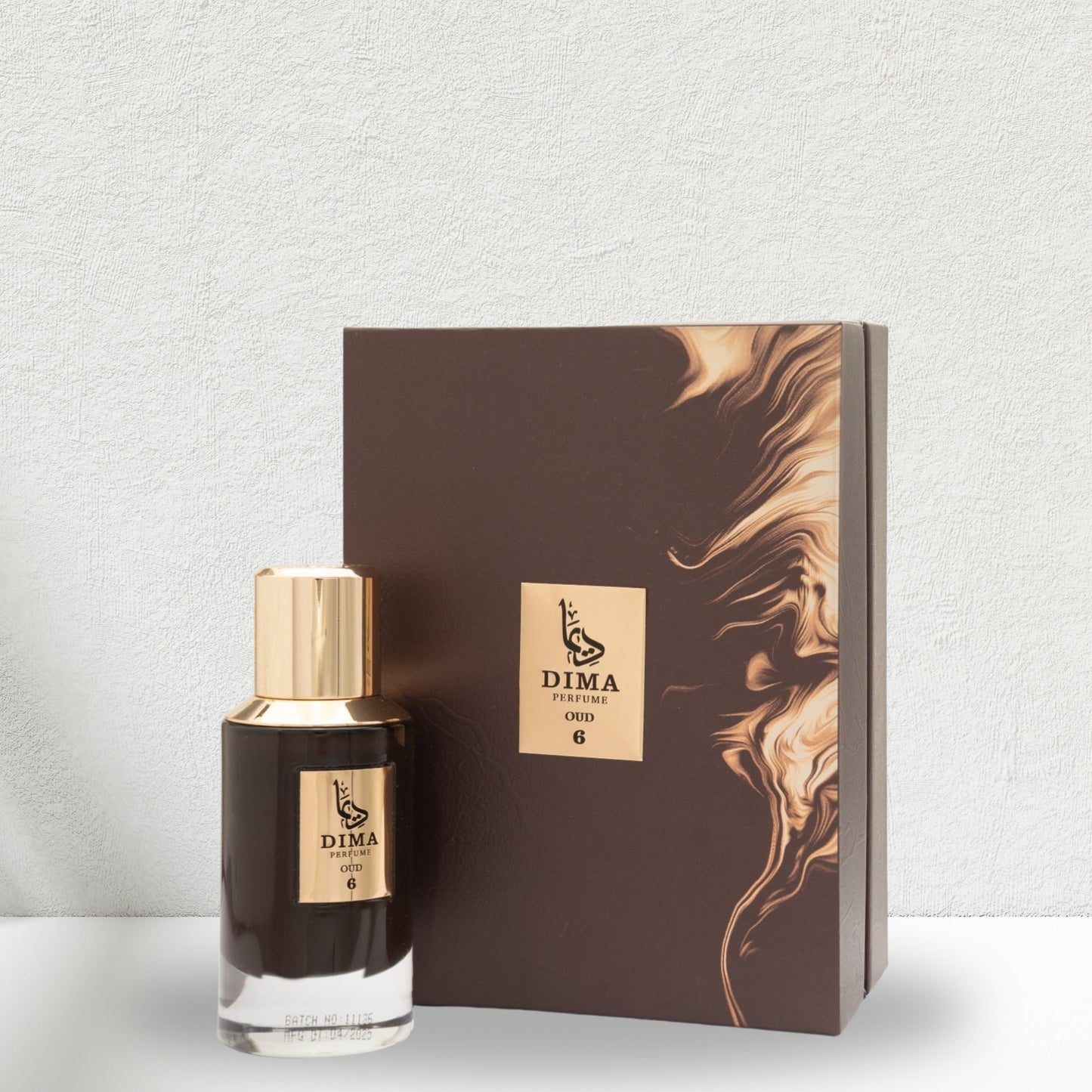 Oud 6 – Warm Spices, Oud & Leather Perfume